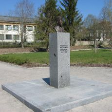 Pomník generálmajora Antonína Sochora v Milovicích