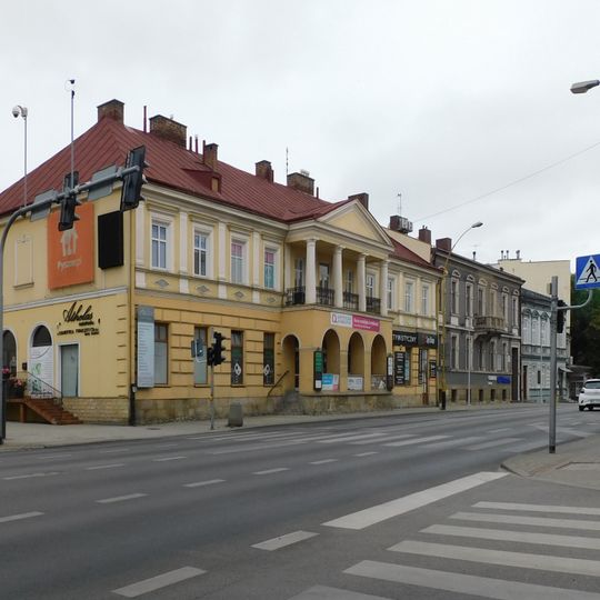 Kamienica Bieniaszewskich, Płk. Leopolda Lisa-Kuli 1 w Rzeszowie