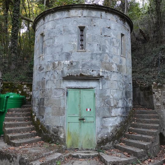 Bottino tondo dell'acquedotto Leopoldino