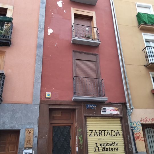 Casa Cuchillería 52