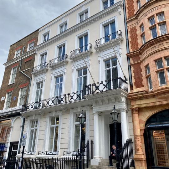 16, Grafton Street W1