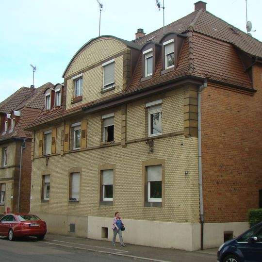 Schmollerstraße 56 und 58