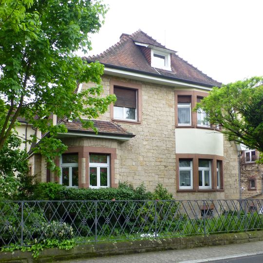 Haus Karl-Marx-Straße 2