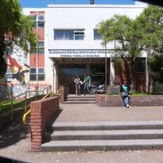 Facultad de Ciencias Económicas y Sociales