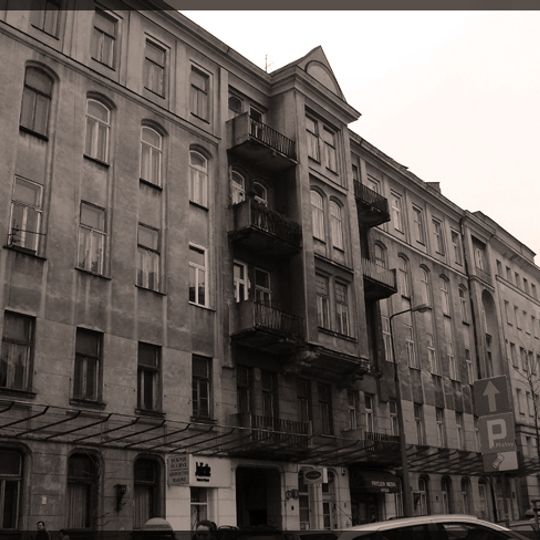 Kamienica Pod Niedźwiedziem w Warszawie