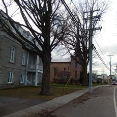 Terrain devant le presbytère de Sainte-Élisabeth