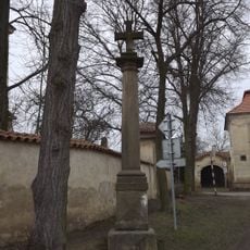 Sloup s křížem