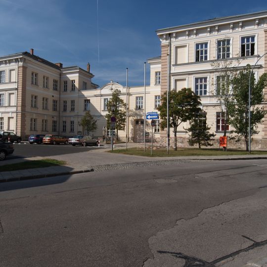 Sonder- und Volksschule