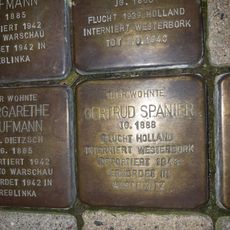Stolperstein em memória de Gertrud Spanier
