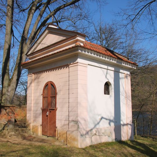 Kaple Nanebevzetí Panny Marie Na Rovínku