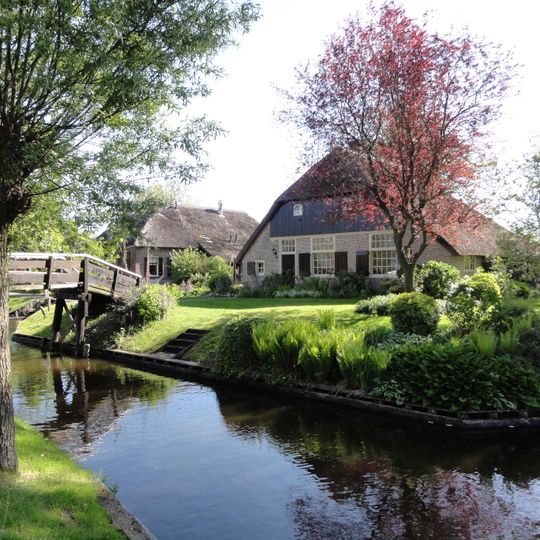Binnenpad 143, Giethoorn