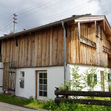 Getreidekasten des ehemaligen Kleinbauernhauses