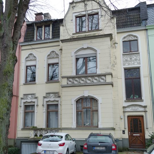 Karl-Finkelnburg-Straße 7