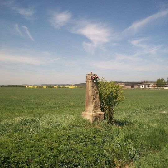 Kříž u Hoříkovic