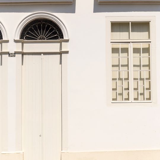 Heritage listed building at Rua Ana Cintra, 349