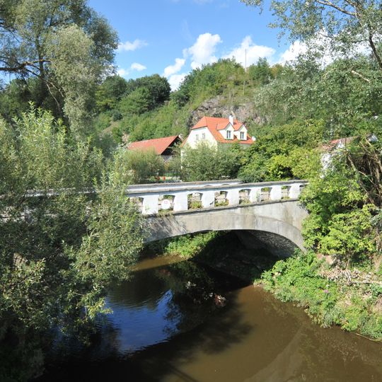 Straßenbrücke Weitenegg
