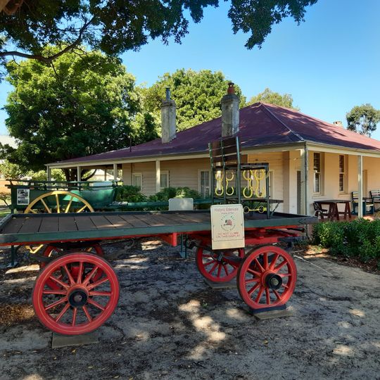 Liveringa Homestead, Pinjarra