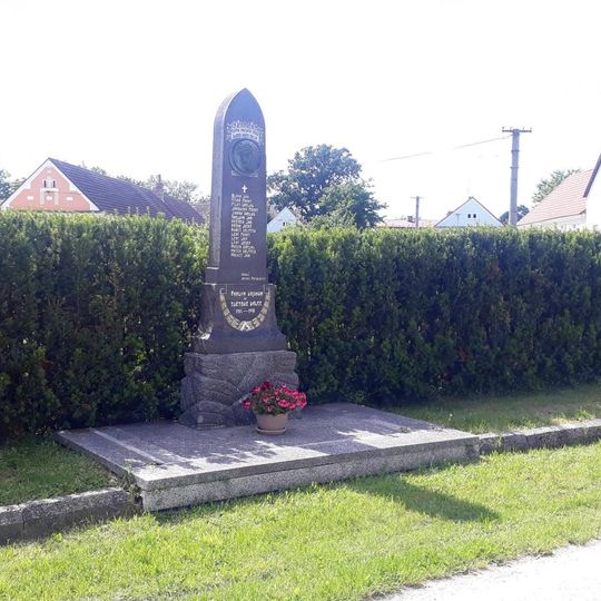 Pomník padlým v Mazelově