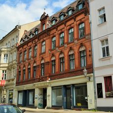 Wohn- und Geschäftshaus Kietzer Straße 4