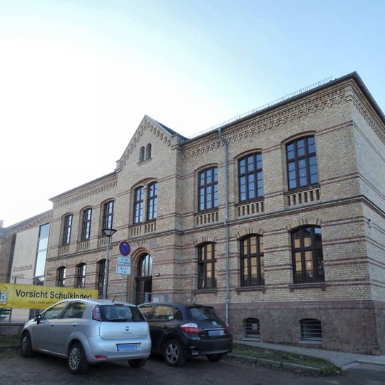 Schulgebäude An der Petruskirche 29