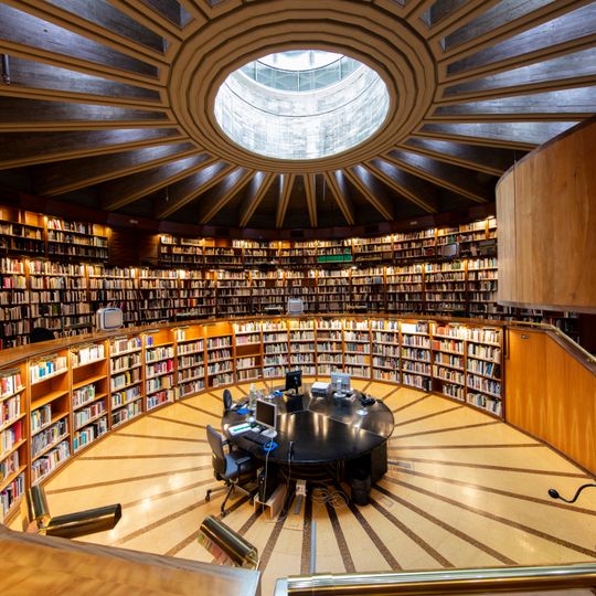 Biblioteca del Instituto del Patrimonio Cultural de España