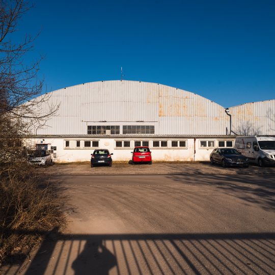 Hangar VII. Ochsenweide; XI. Eiskellerfeld; IV. Umriß; Nähe Jägerstraße in Oberschleißheim