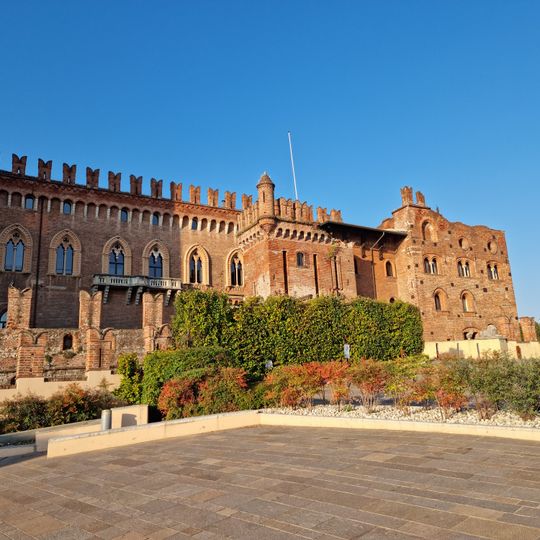 Castello di Carimate
