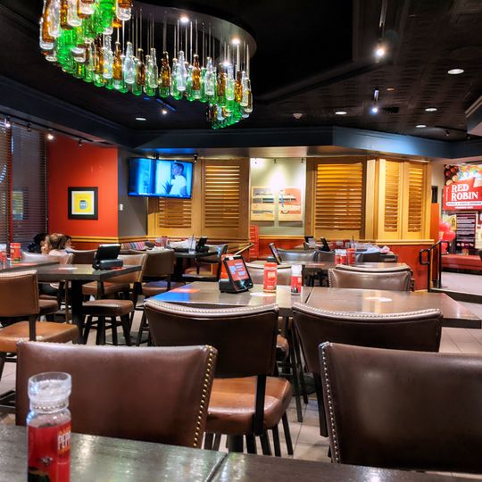 Red Robin Gourmet Burgers and Brews
