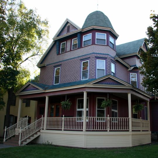 John L. Callahan House