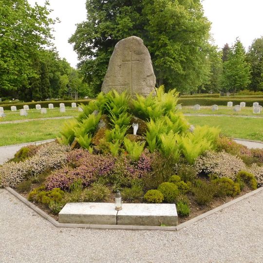 Pomník padlým z 1. světové války na hřbitově v Jihlavě