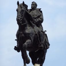 Equestrian statue of José de San Martín