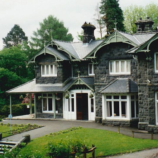 Aberglaslyn Hall