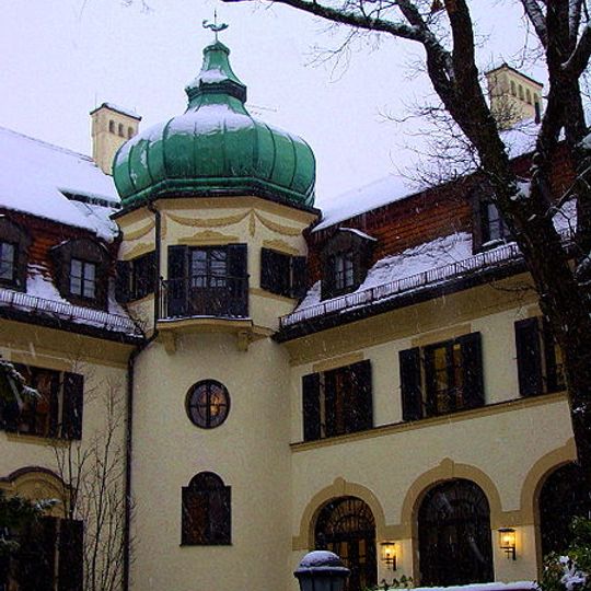 Ehem. Villa des Bildhauers Adolf von Hildebrand