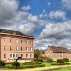 Gracht Castle