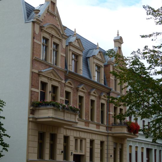 Mittelstraße 13