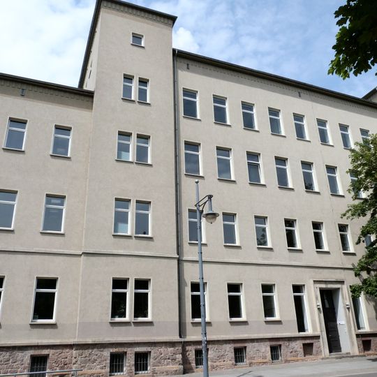 Schulgebäude Waisenhausring 13