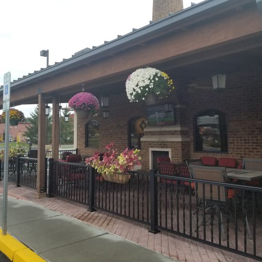 Marzoni's Brick Oven & Brewing Co.