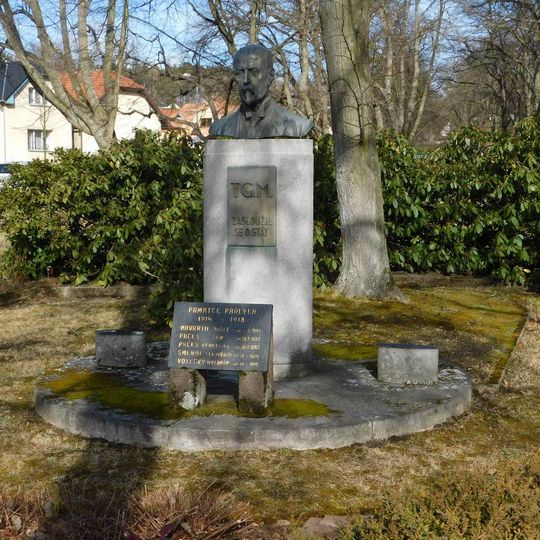 Pomník T. G. Masaryka v Jevanech