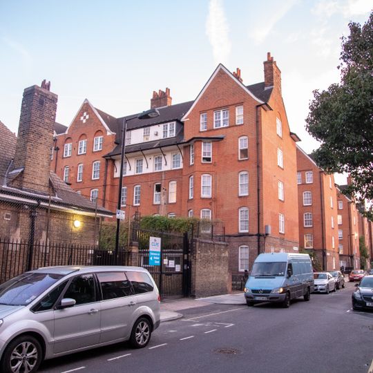 Overy House, Webber Row London County Council Estate
