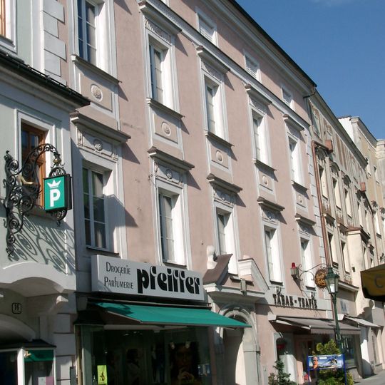 Bürgerhaus, Hugendorferhaus