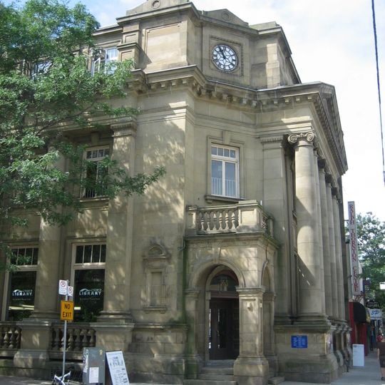 Ralph Thornton Community Centre