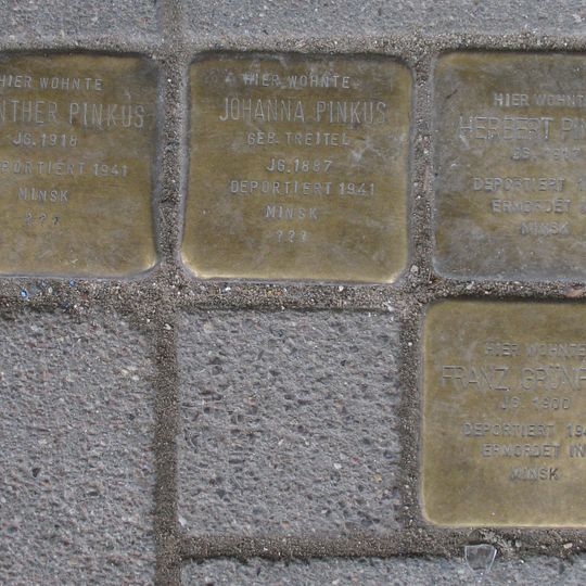 Stolperstein en memoria de Herbert Pinkus