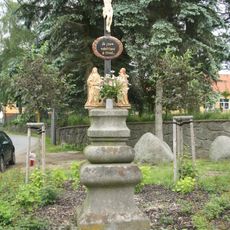 Wayside cross in Hodov