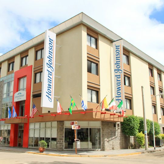 Howard Johnson San Pedro Centro
