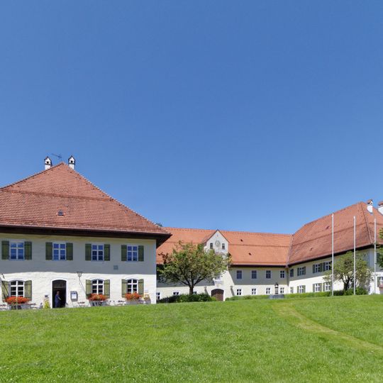 Wohn- und Remisengebäude