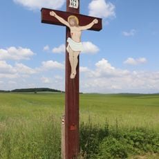 Dřevěný kříž z roku 1987