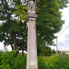 Socha Panny Márie, pilier