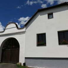 Brána usedlosti čp. 17