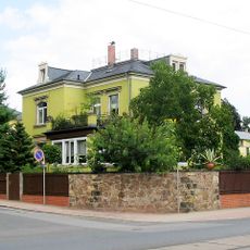 Villa Dr.-Schmincke-Allee 10