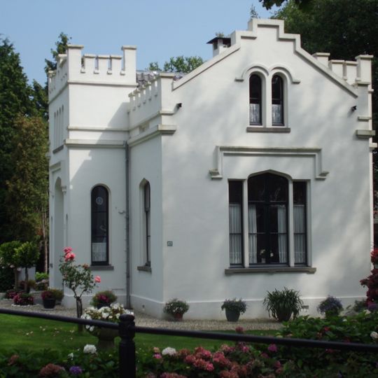 Sandenburg: tuinmanswoning